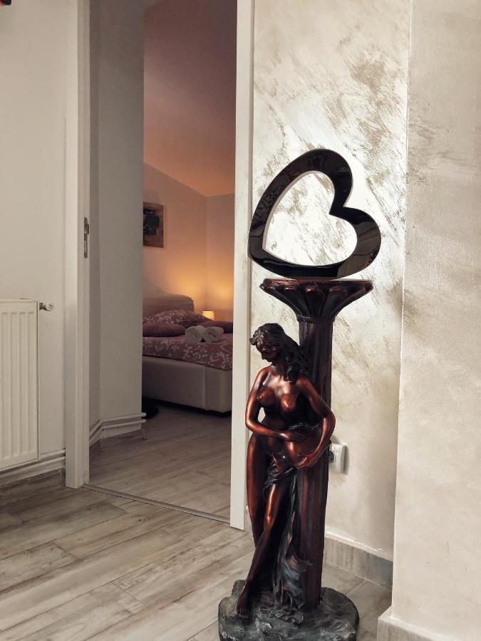 Veraci Apartments Sibiu Luaran gambar